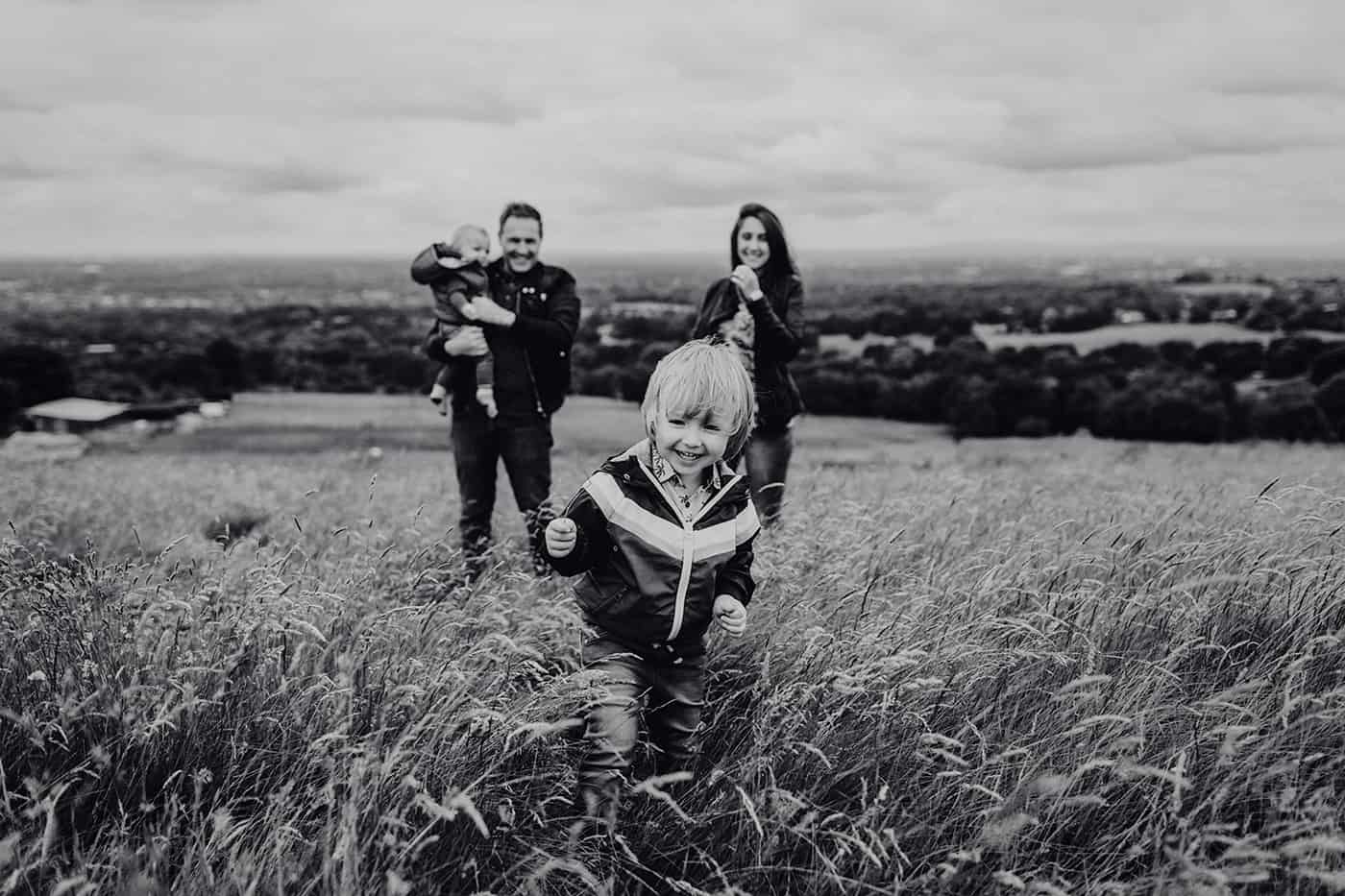 relaxed informal family photography